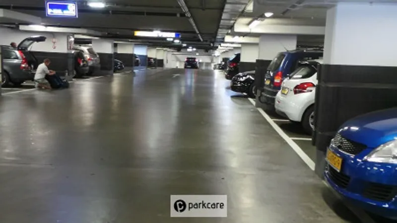 Waterlooplein Parking Garage image 4
