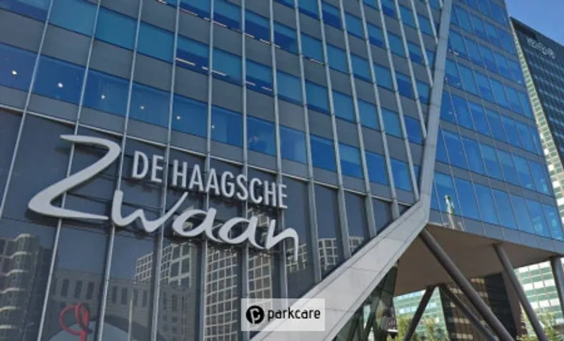 De Haagsche Zwaan Parking image 1